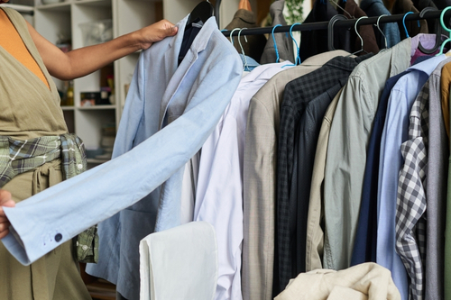 Browse-secondhand-store-near-me-with-FoundEtc